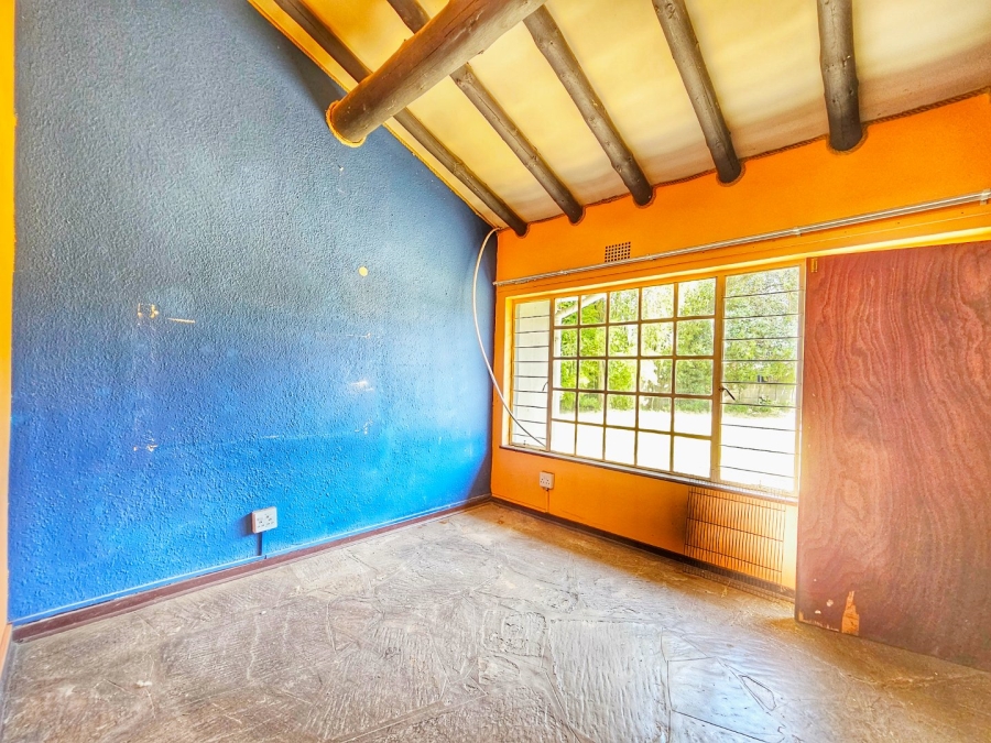 5 Bedroom Property for Sale in Vaalpark Free State